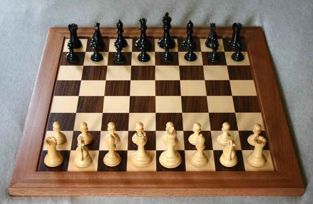 شرح لعبة الشطرنج وقوانينها